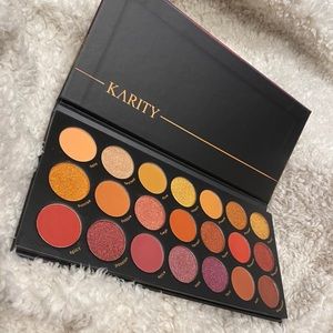 BRAND NEW Karity Picante Eyeshadow Palette